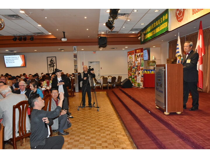 敘利亞難民迎新宴會