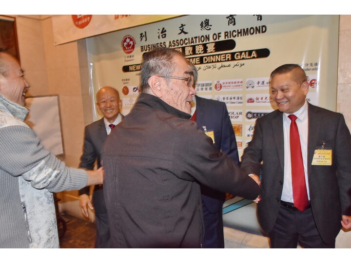 敘利亞難民迎新宴會