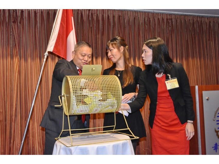 敘利亞難民迎新宴會