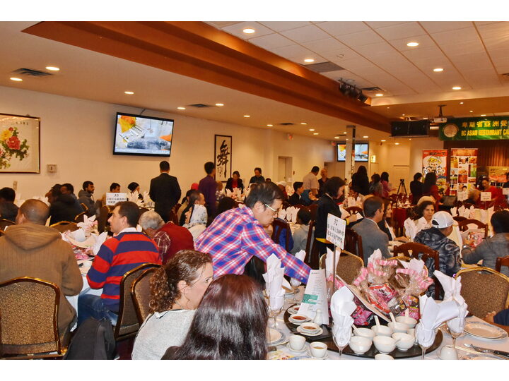 敘利亞難民迎新宴會