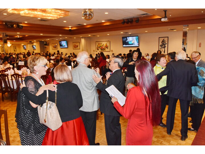 敘利亞難民迎新宴會