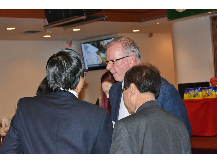 敘利亞難民迎新宴會