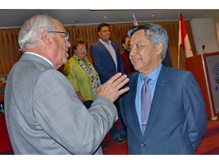 敘利亞難民迎新宴會