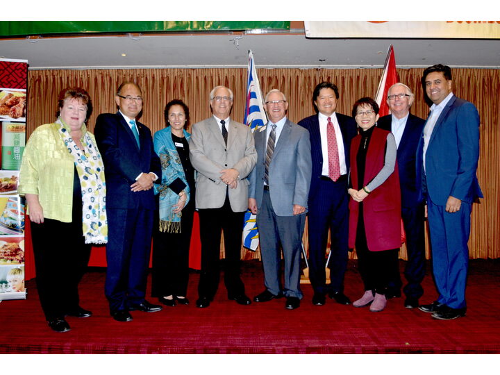 敘利亞難民迎新宴會