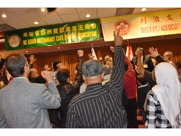 敘利亞難民迎新宴會