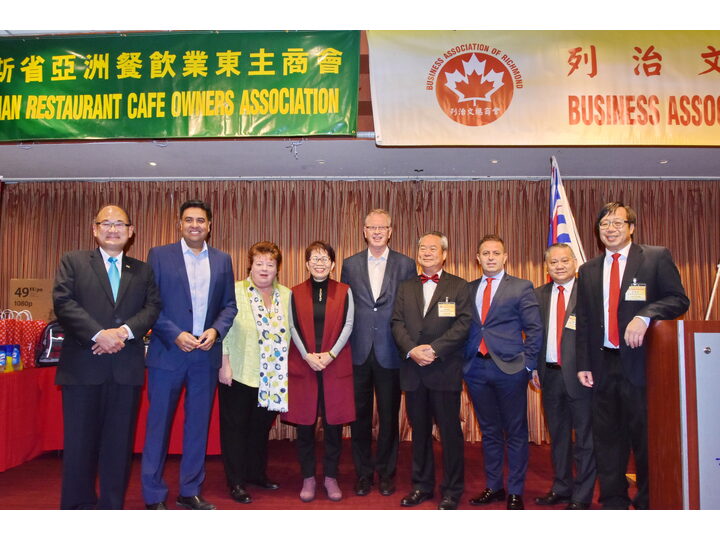 敘利亞難民迎新宴會