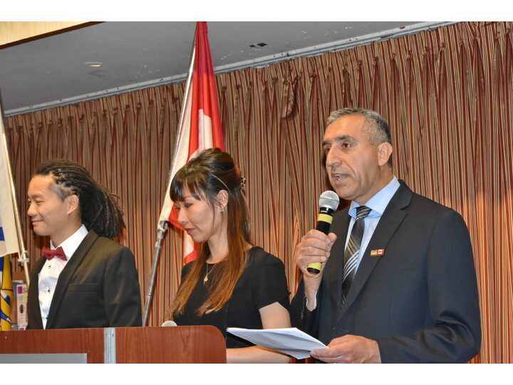 敘利亞難民迎新宴會