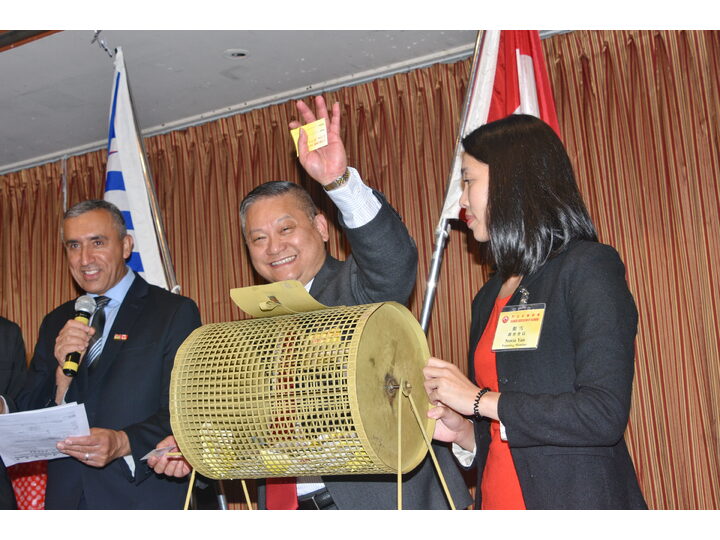 敘利亞難民迎新宴會