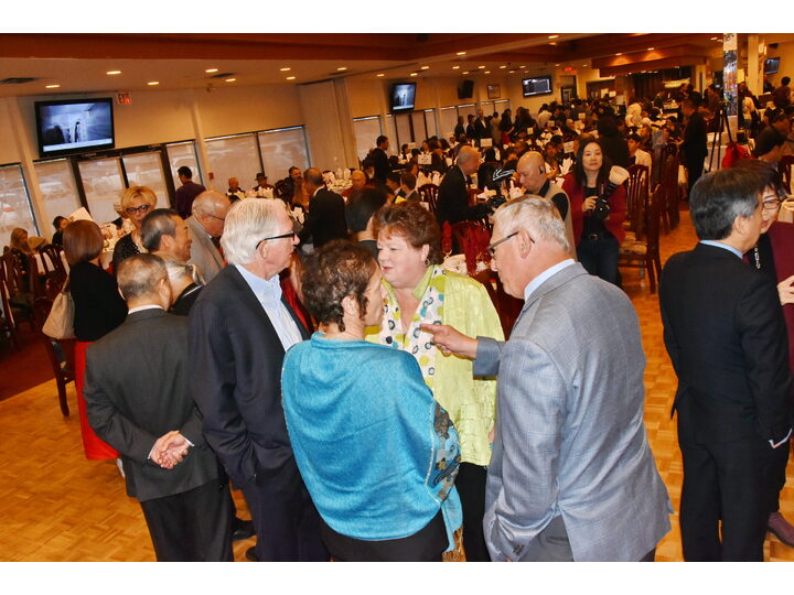 敘利亞難民迎新宴會