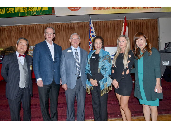 敘利亞難民迎新宴會