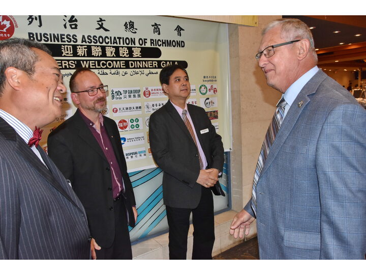 敘利亞難民迎新宴會