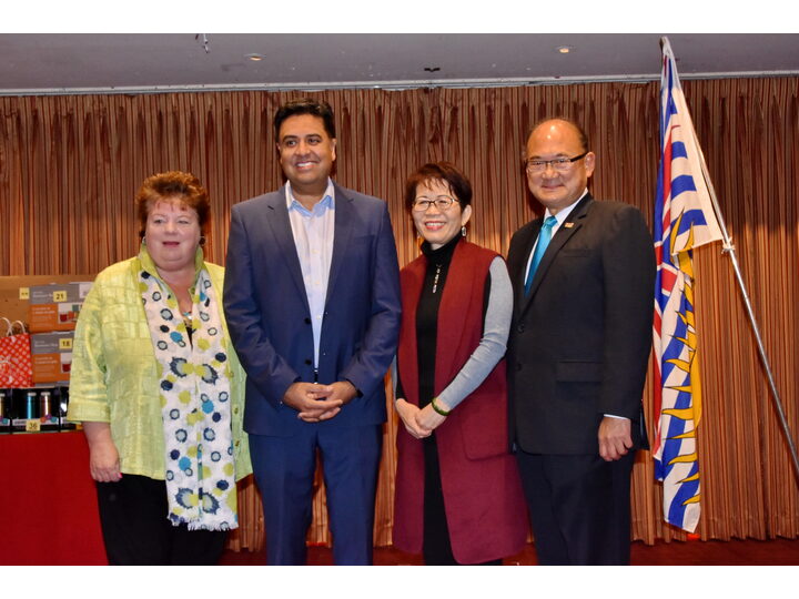 敘利亞難民迎新宴會