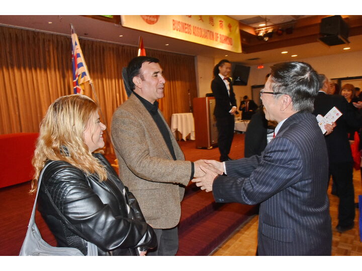 敘利亞難民迎新宴會