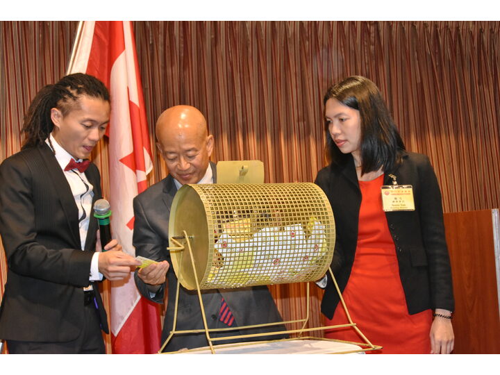 敘利亞難民迎新宴會