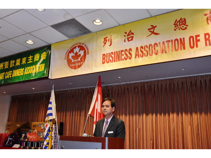 敘利亞難民迎新宴會