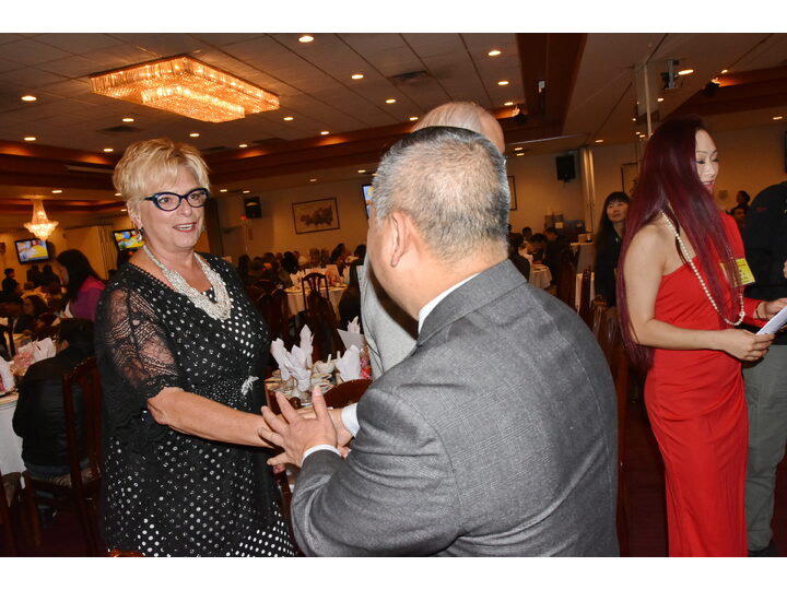 敘利亞難民迎新宴會