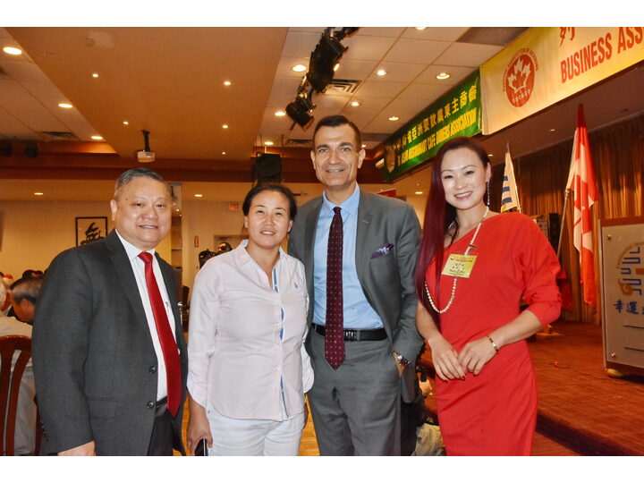 敘利亞難民迎新宴會