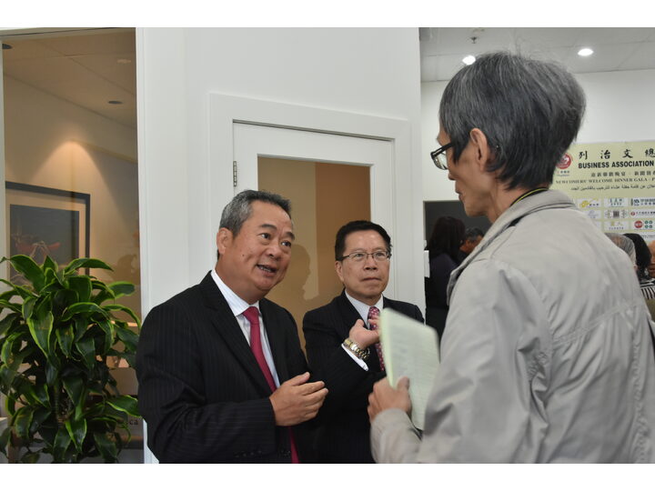 列治文招聘會記者招待會