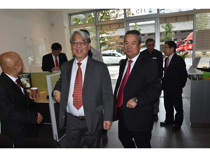 列治文招聘會記者招待會