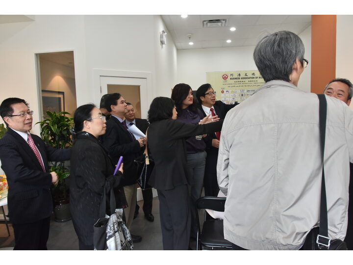 列治文招聘會記者招待會