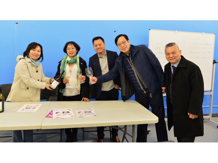 列治文總商會與越南 CAPA 訪問團簽署合作意向書