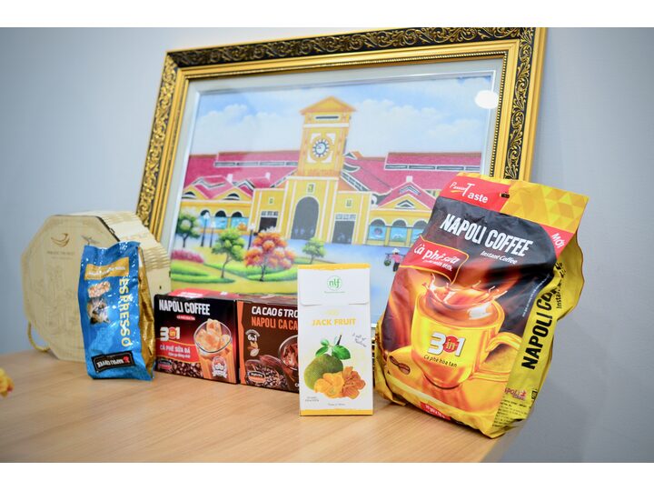 列治文總商會與越南 CAPA 訪問團簽署合作意向書